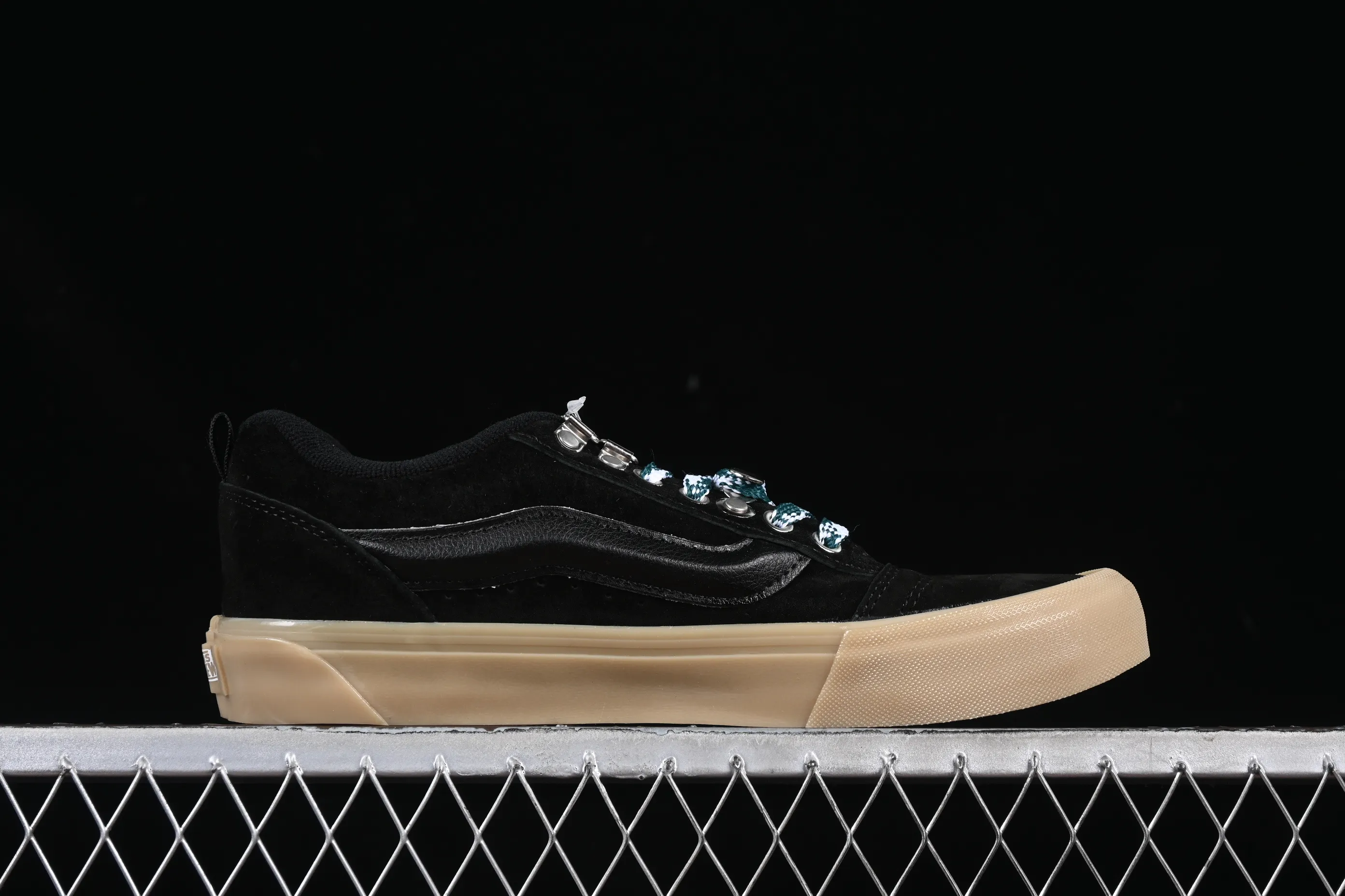 All categories Vans Vans series Vans Low Vans low-top Vans Knu Skool Vans low-top retro casual fat bread shoes VN000CRPGRN
